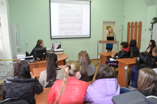 В ГКУ РХ «Национальный архив» прошли Уроки Памяти, посвященные Дню Памяти жертв политических репрессий