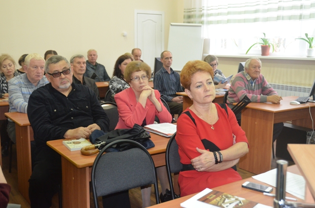 В преддверии Дня Памяти жертв политических репрессий общественные организации Хакасии посетили мероприятие Национального архива В преддверии Дня Памяти жертв политических репрессий общественные организации Хакасии посетили мероприятие Национального архива